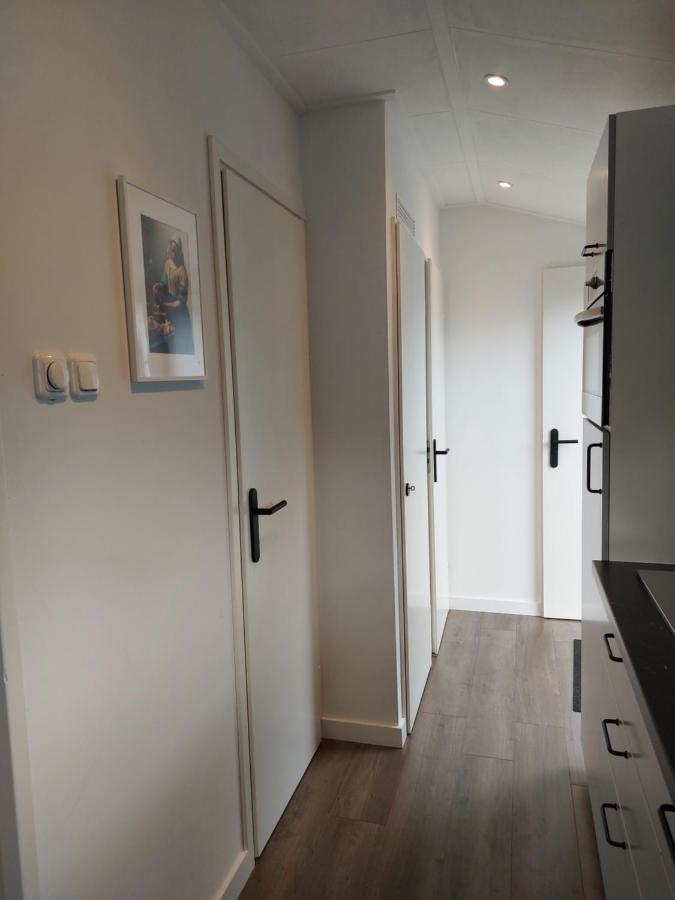 Modern En Chic Chalet Tot 4 Personen Op De Veluwe Recreatiepark De Oude Driest Putten Exterior photo